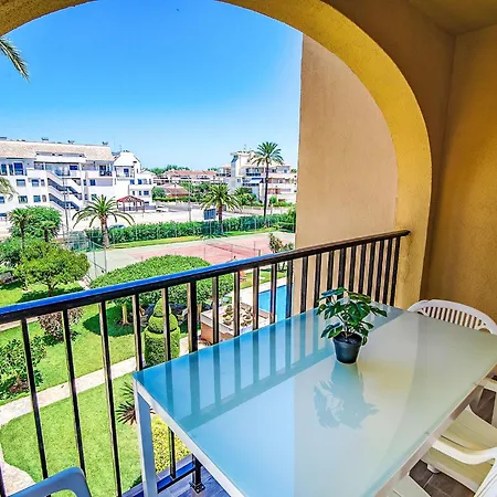 Apartament Golden Park By Interhome